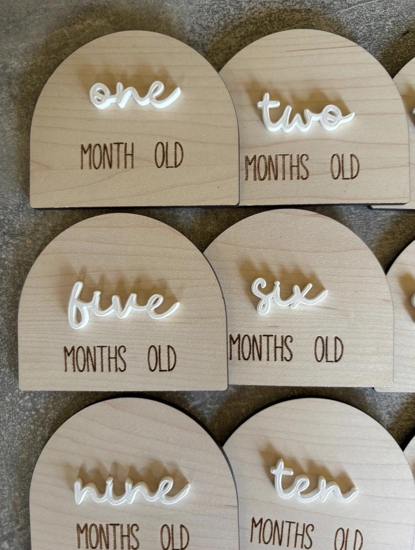 12 Baby Monthly Milestone Plaques, Wooden Milestone Cards, Baby Photo Props, Monthly Baby Milestones, New Baby Gift, Baby Keepsake