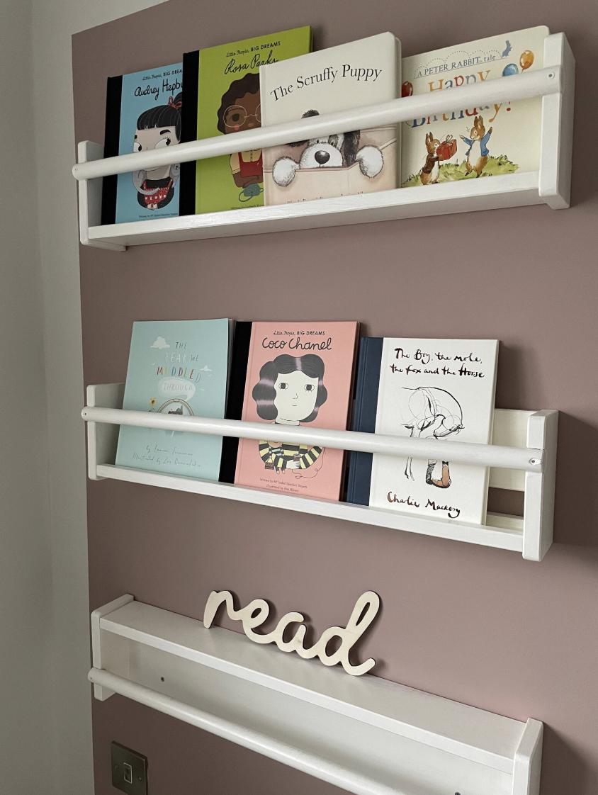 Wall Word "Read", Wooden Nursery Wall Decor, Reading Corner Decor, Book Nook Sign, Kids Bedroom Decor, Playroom Decor