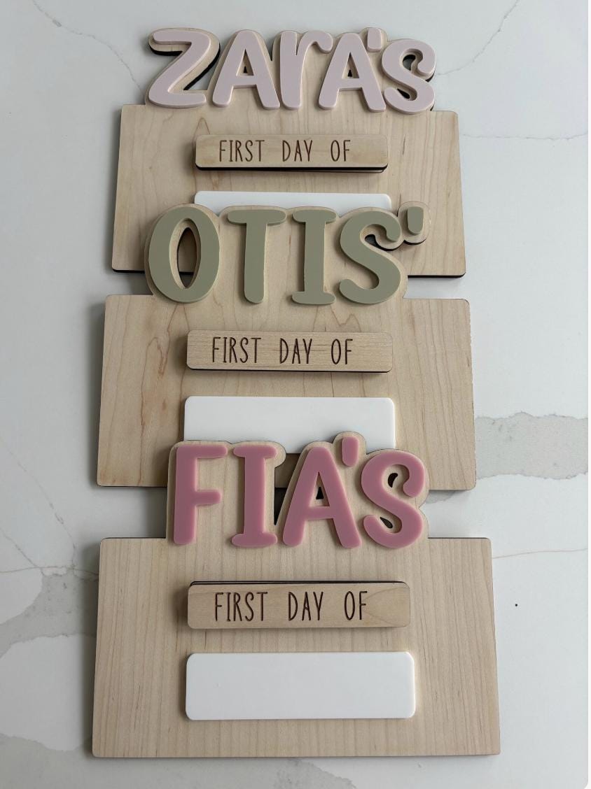 Personalised First & Last Day School Board, Interchangeable School Photo Prop, First Day of School Sign, Back to School Board